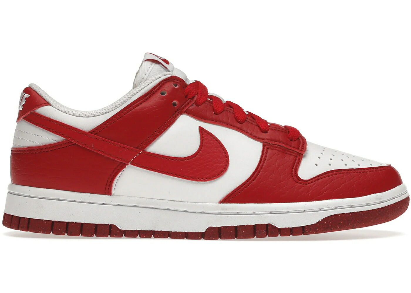 ナイキ ダンク 白いこと 白いこと 赤 赤いこと ダンクロー WOMEN\u0027S スニーカー レディース NIKE DUNK LOW NEXT NATURE WHITE GYM RED (WOMEN\u0027S) / WHITE GYM RED WHITE