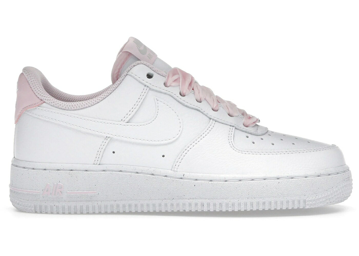 ナイキ ビンテージ ヴィンテージ ピンク 灰色 グレー エアフォース WOMEN スニーカー レディース NIKE AIR FORCE 1 LOW VINTAGE PINK FOAM VELVET LACES (WOMEN) / PINK FOAM GREY FOG METALLIC