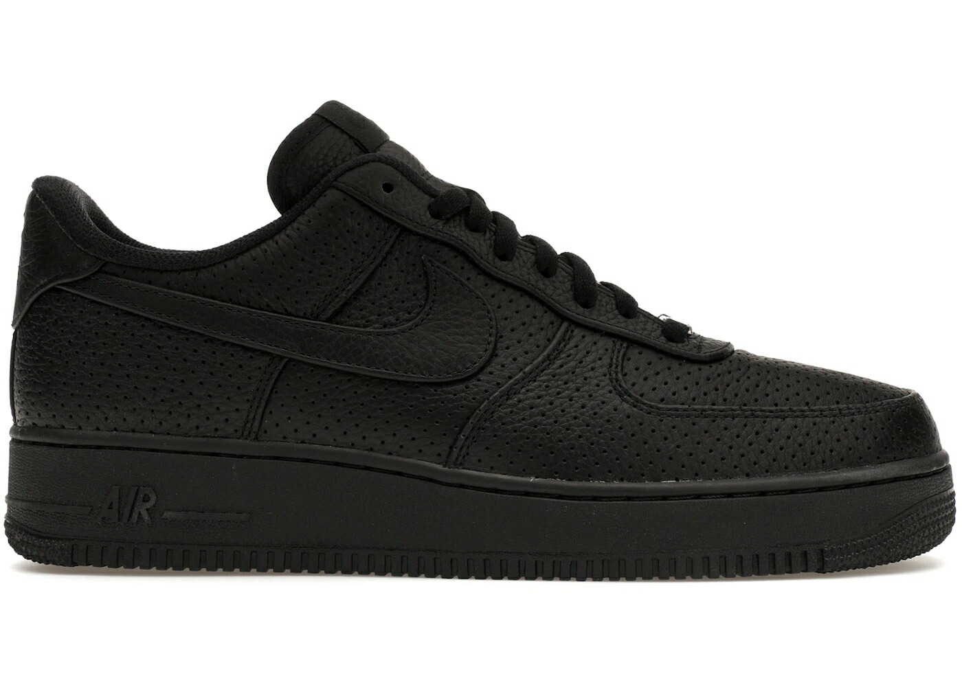 ナイキ 黒色 ブラック ゲーム エアフォース ゲームロイヤル 青 ブルー スニーカー メンズ NIKE AIR FORCE 1 LOW SP TRIPLE BLACK PERFORATED / BLACK GAME ROYAL BLACK