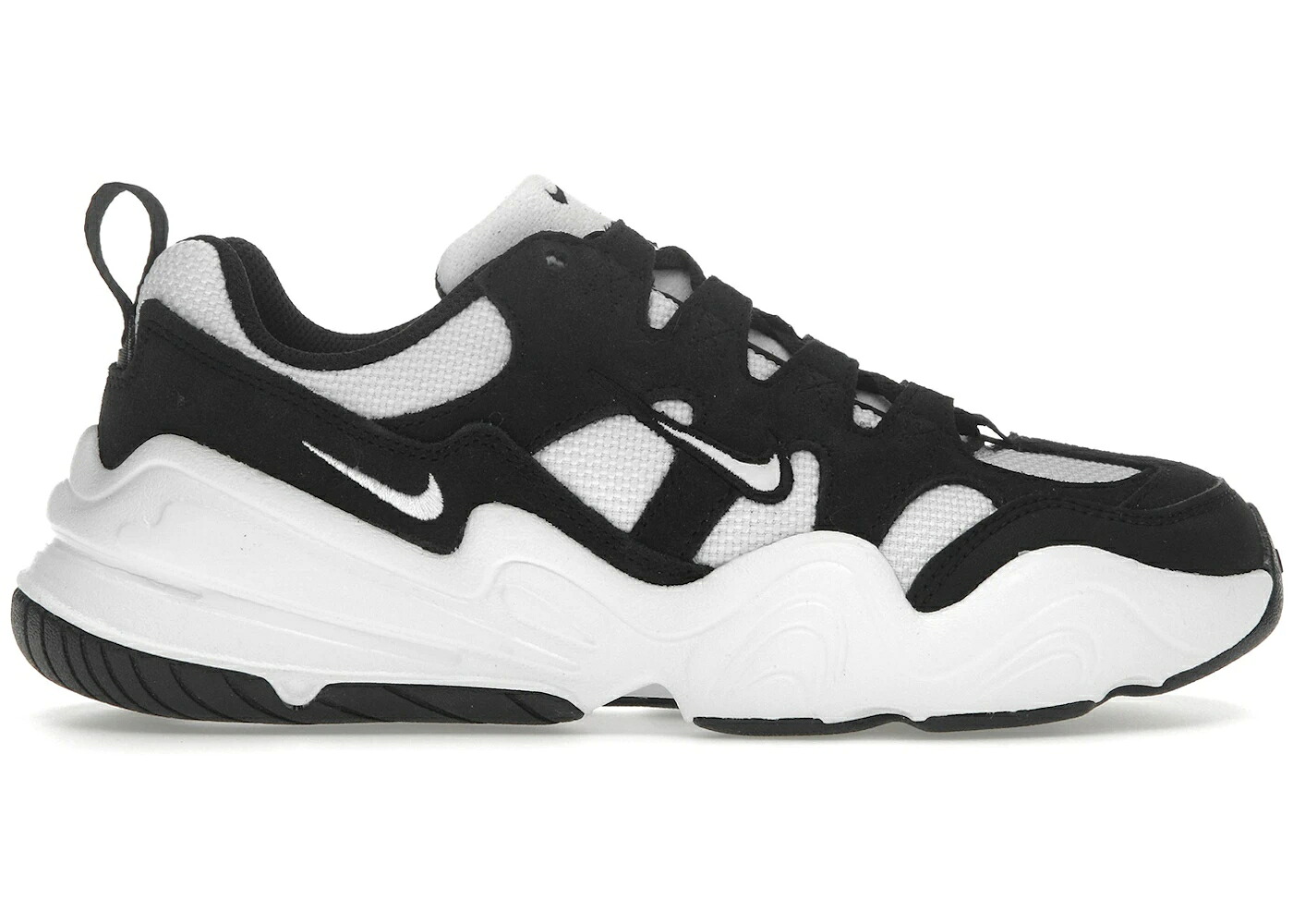 ナイキ テック 白いこと 白いこと 黒いこと 黒いこと WOMEN\u0027S スニーカー レディース NIKE TECH HERA WHITE BLACK (WOMEN\u0027S) / WHITE BLACK WHITE
