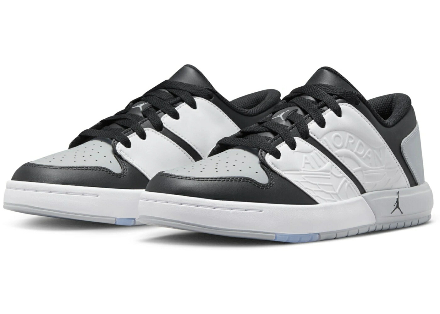 ナイキ ジョーダン 黒色 ブラック 灰色 グレー 白色 ホワイト ジュニア キッズ JORDAN NU RETRO 1 LOW BLACK LIGHT SMOKE GREY (GS) / WHITE BLACK LIGHT SOKE GREY ベビー マタニティ スニーカー