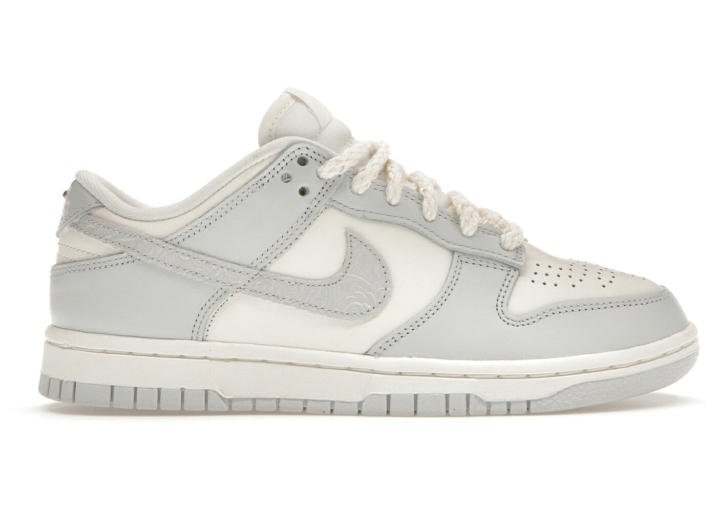 ナイキ ダンク 佇まい 薄墨色 薄墨色 ダンクロー WOMEN\u0027S スニーカー レディース NIKE DUNK LOW NEEDLEWORK SAIL AURA (WOMEN\u0027S) / SAIL NEUTRAL GREY