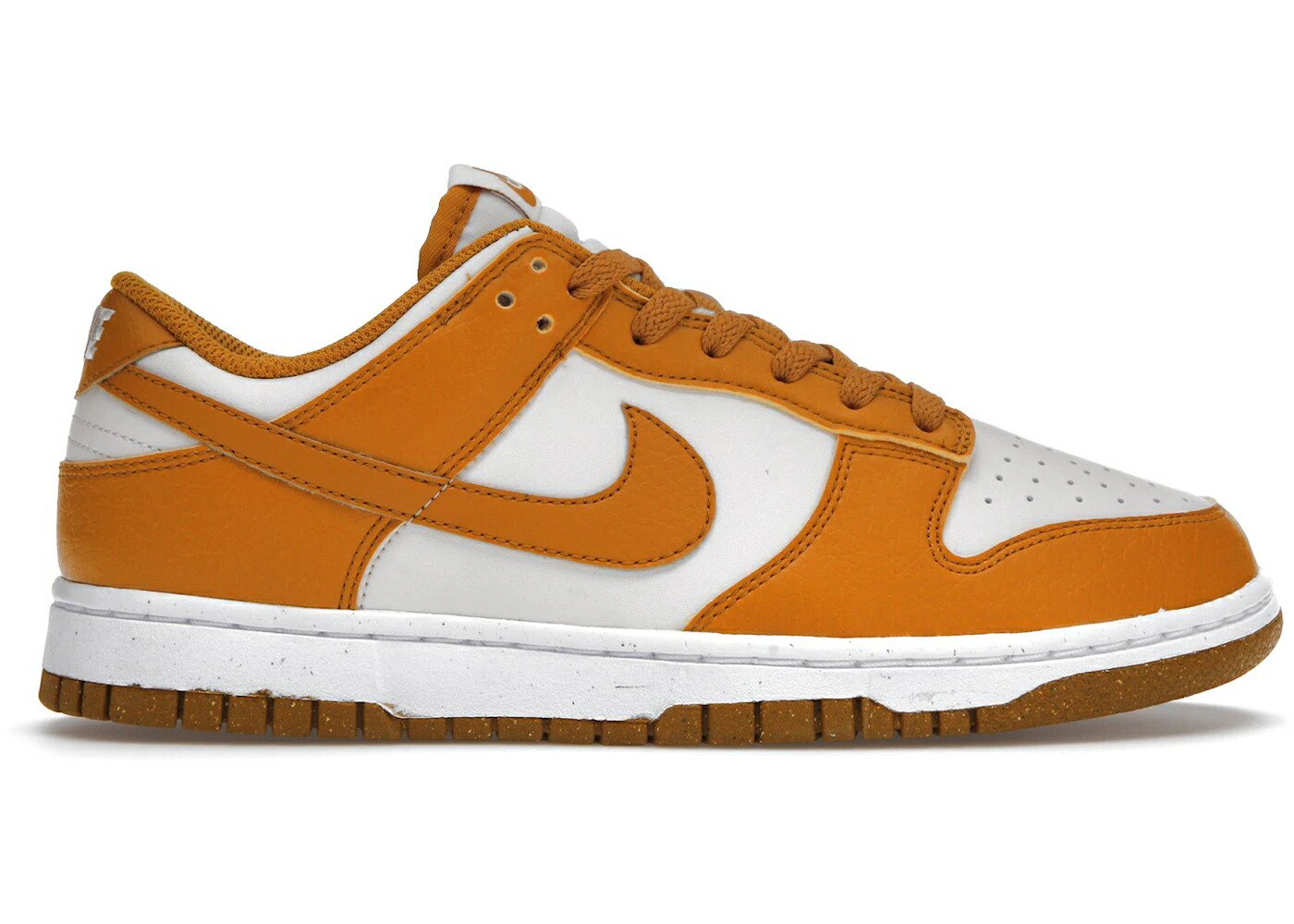 ナイキ ダンク ゴールド スエードクロス スウェード 白いこと 白いこと ダンクロー WOMEN\u0027S スニーカー レディース NIKE DUNK LOW NEXT NATURE PHANTOM GOLD SUEDE (WOMEN\u0027S) / PHANTOM WHITE VOLT GOLD SUEDE