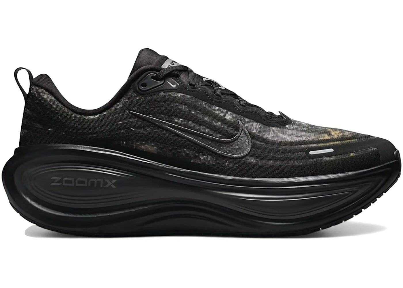 ナイキ 間鴨柄 黒いこと 黒いこと 薄墨色 薄墨色 スニーカー メンズ NIKE VOMERO PLUS REALTREE CAMO BLACK / BLACK METALLIC DARK GREY DARK