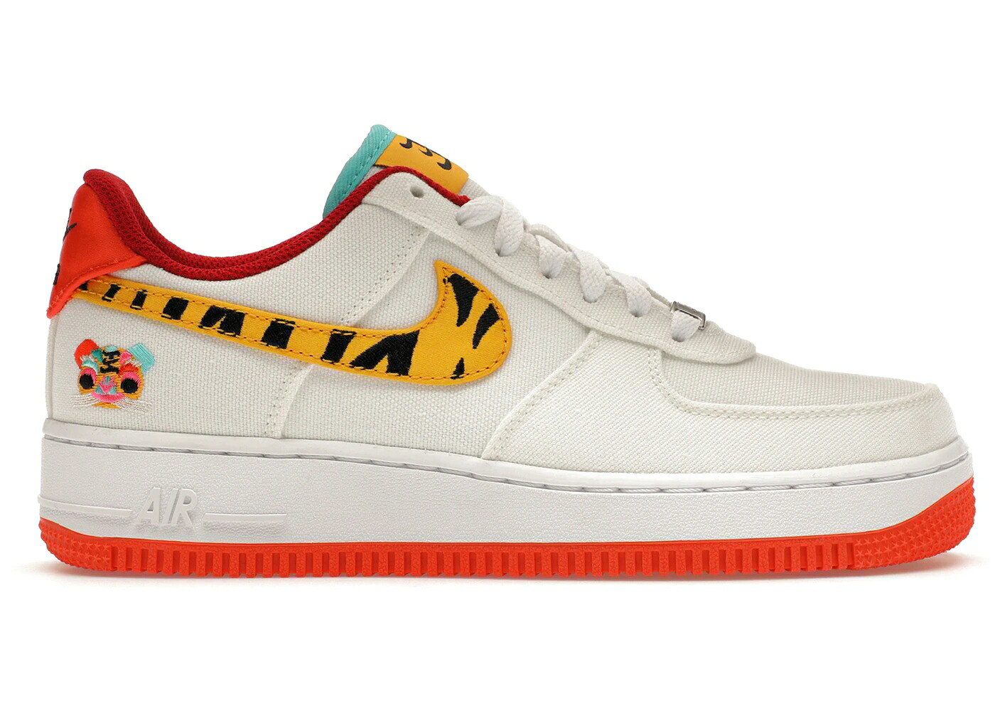 ナイキ ゴールド 白いこと 白いこと 空軍 \u002707 WOMEN\u0027S スニーカー レディース NIKE AIR FORCE 1 LOW LX YEAR OF THE TIGER (WOMEN\u0027S) / SAIL UNIVERSITY GOLD WHITE