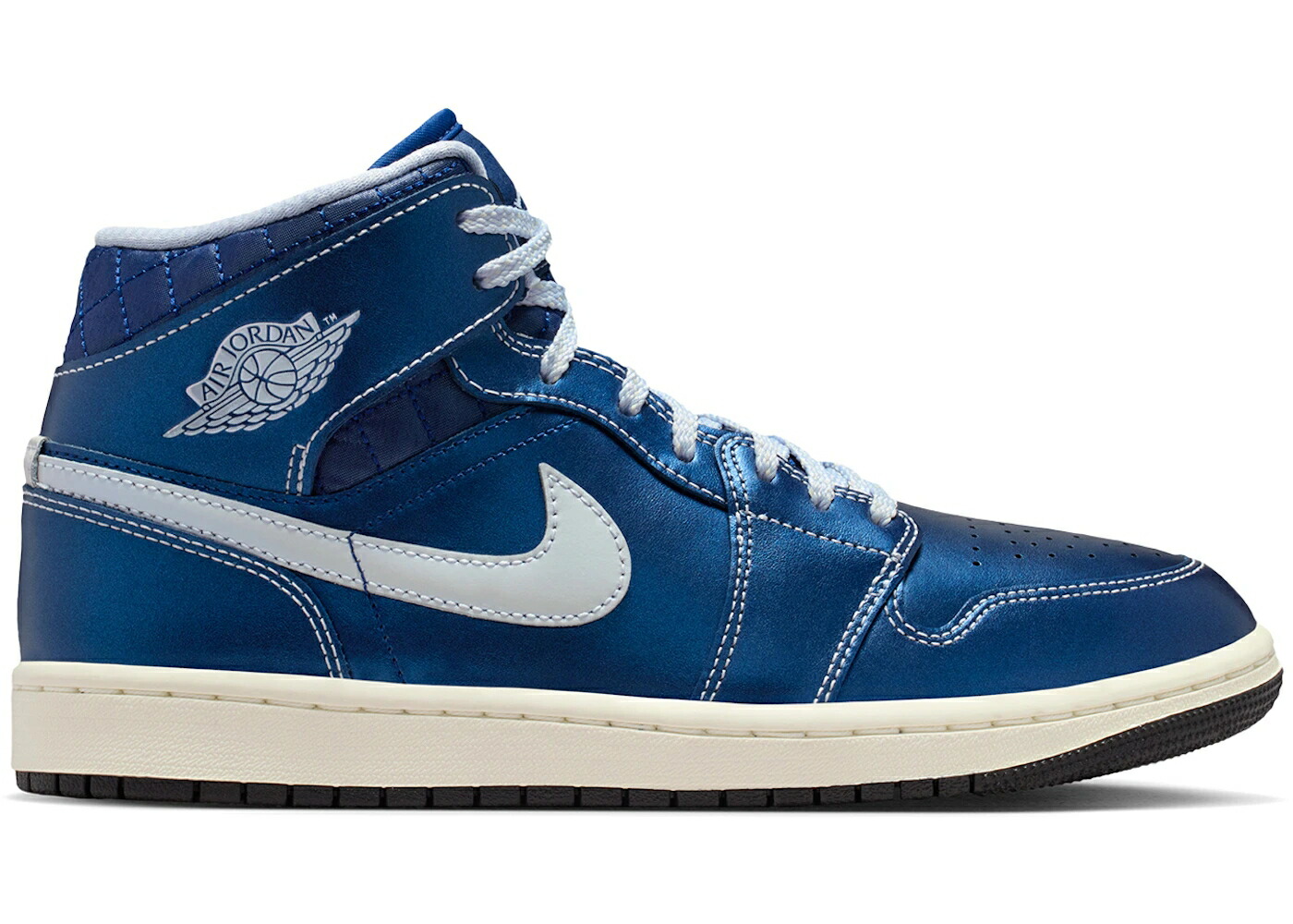 ナイキ ジョーダン ミッド 青味 青み 黒いこと 黒いこと WOMEN\u0027S スニーカー レディース JORDAN 1 MID SE METALLIC BLUE QUILTED (WOMEN\u0027S) / BLACK COCONUT MILK HOT LAVA