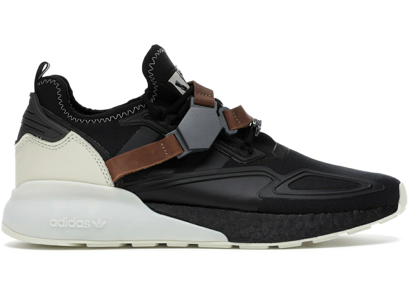 アディダス ブースト コア 黒色 ブラック 砂色 サンド スターウォーズ スニーカー メンズ ADIDAS ZX 2K BOOST STAR WARS HAN SOLO / CORE BLACK CORE BLACK SAND｜スニケス