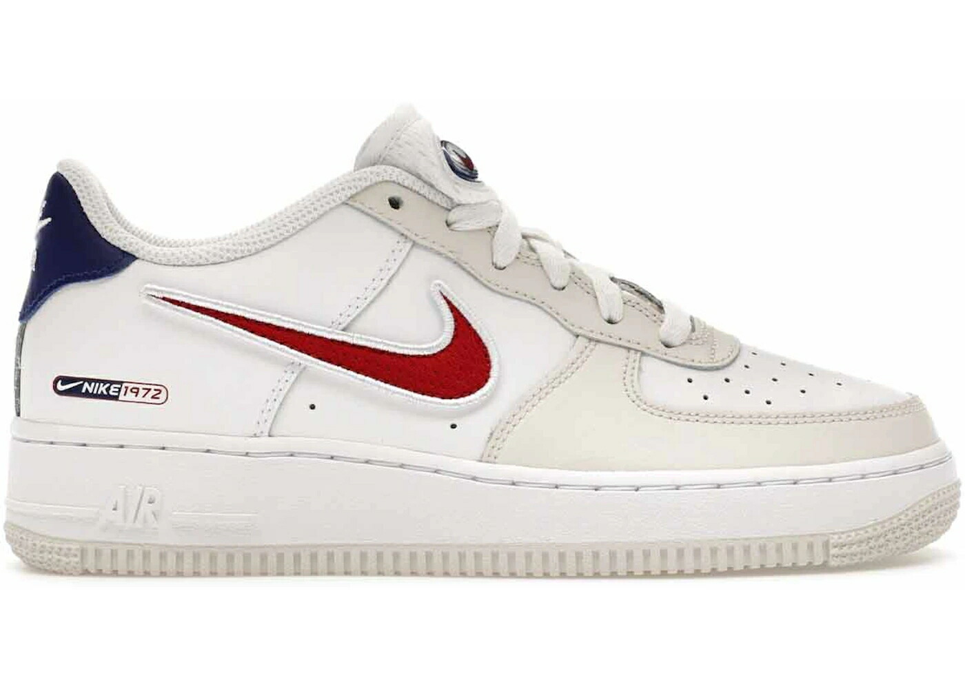ナイキ 白いこと 白いこと ディープ 青味 青み 赤 赤いこと 空軍 御坊っちゃん キッズ NIKE AIR FORCE 1 LOW LV8 SINCE 1972 (GS) / WHITE DEEP ROYAL BLUE GYM RED もの言う花 マタニティ スニーカー