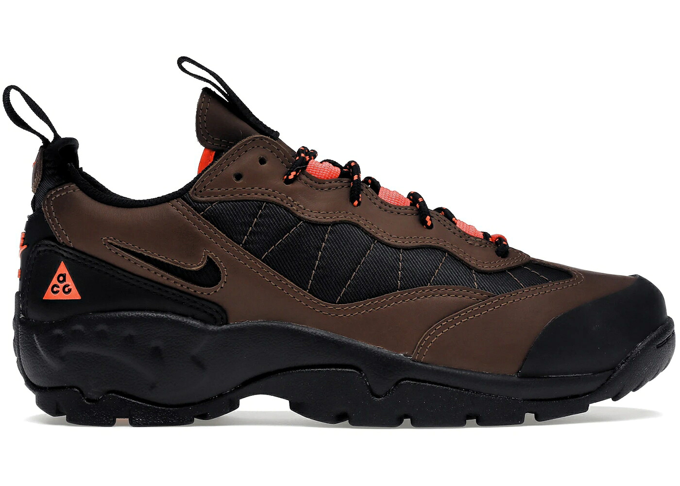 ナイキ 橙 オレンジ 黒色 ブラック クリムゾン スニーカー メンズ NIKE ACG AIR MADA LOW BISON TOTAL ORANGE / BISON BLACK HYPER CRIMSON TOTAL