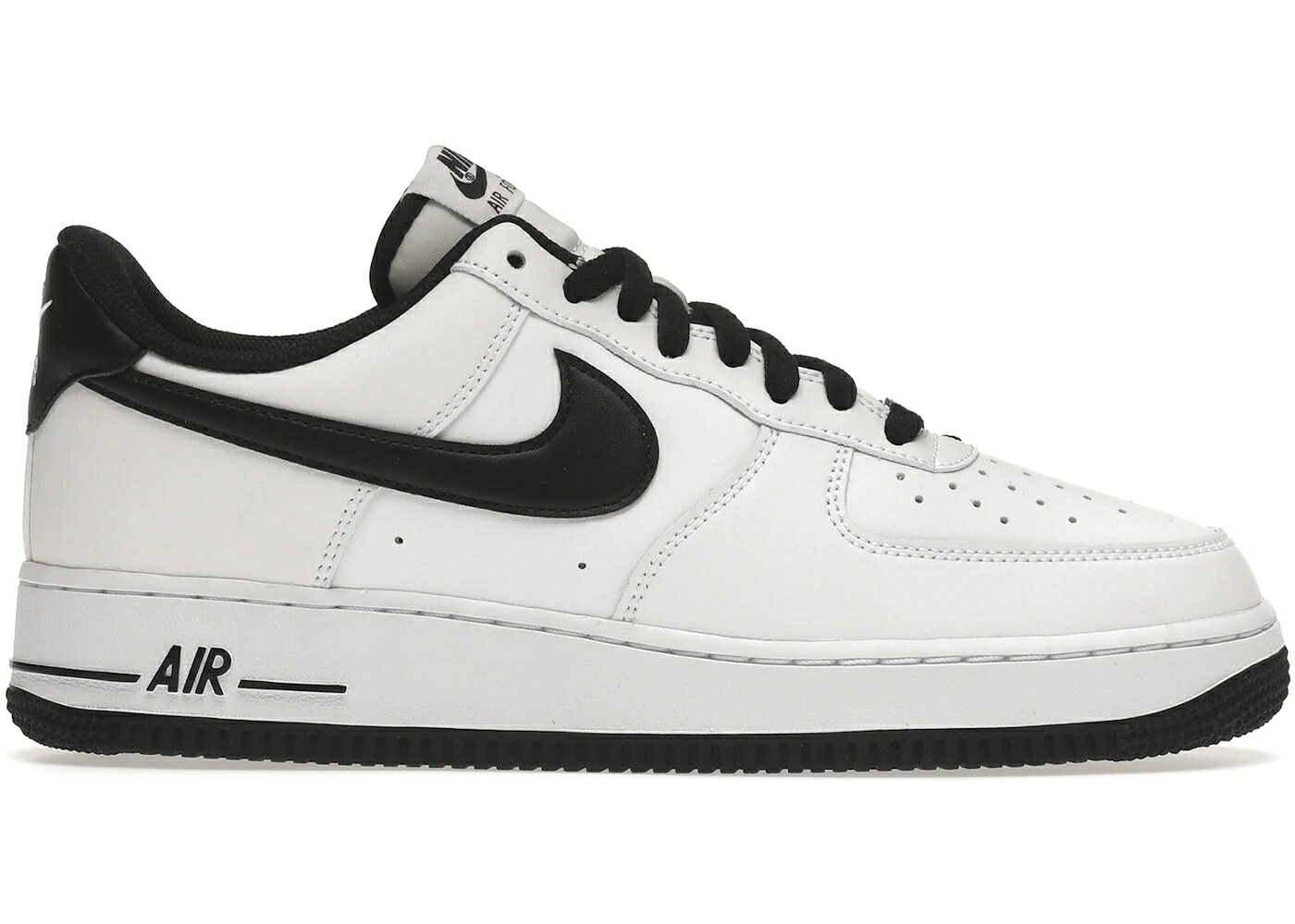 ナイキ 白色 ホワイト 黒色 ブラック エアフォース '07 スニーカー メンズ NIKE AIR FORCE 1 LOW WHITE BLACK (2022) / WHITE BLACK WHITE