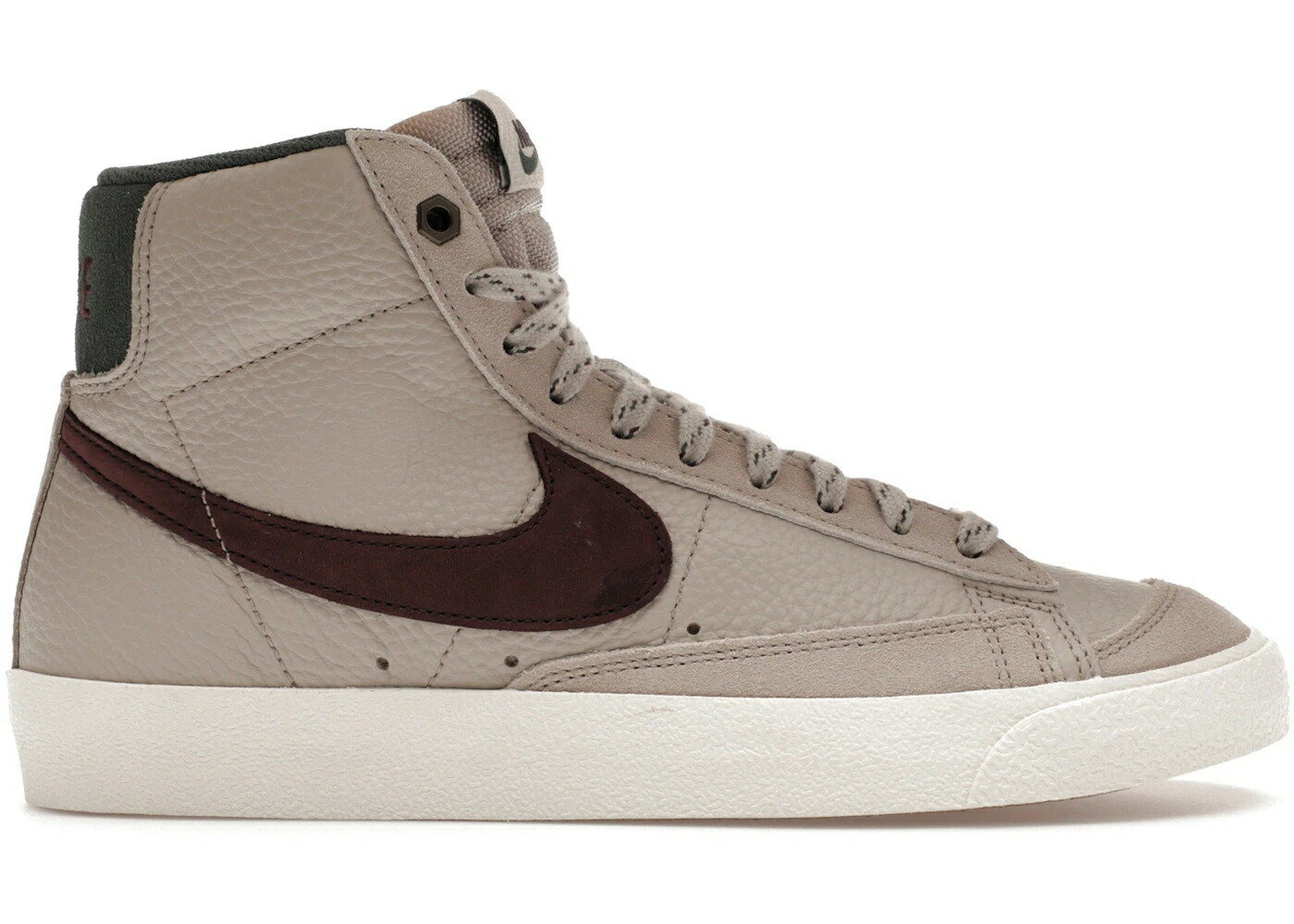 ナイキ ブレイザー ミッド 皮膚軟化剤 ビンテージ ヴィンテージ 緑 緑であること スニーカー メンズ NIKE BLAZER MID 77 CREAM VINTAGE GREEN / CREAM VINTAGE GREEN SAIL EARTH