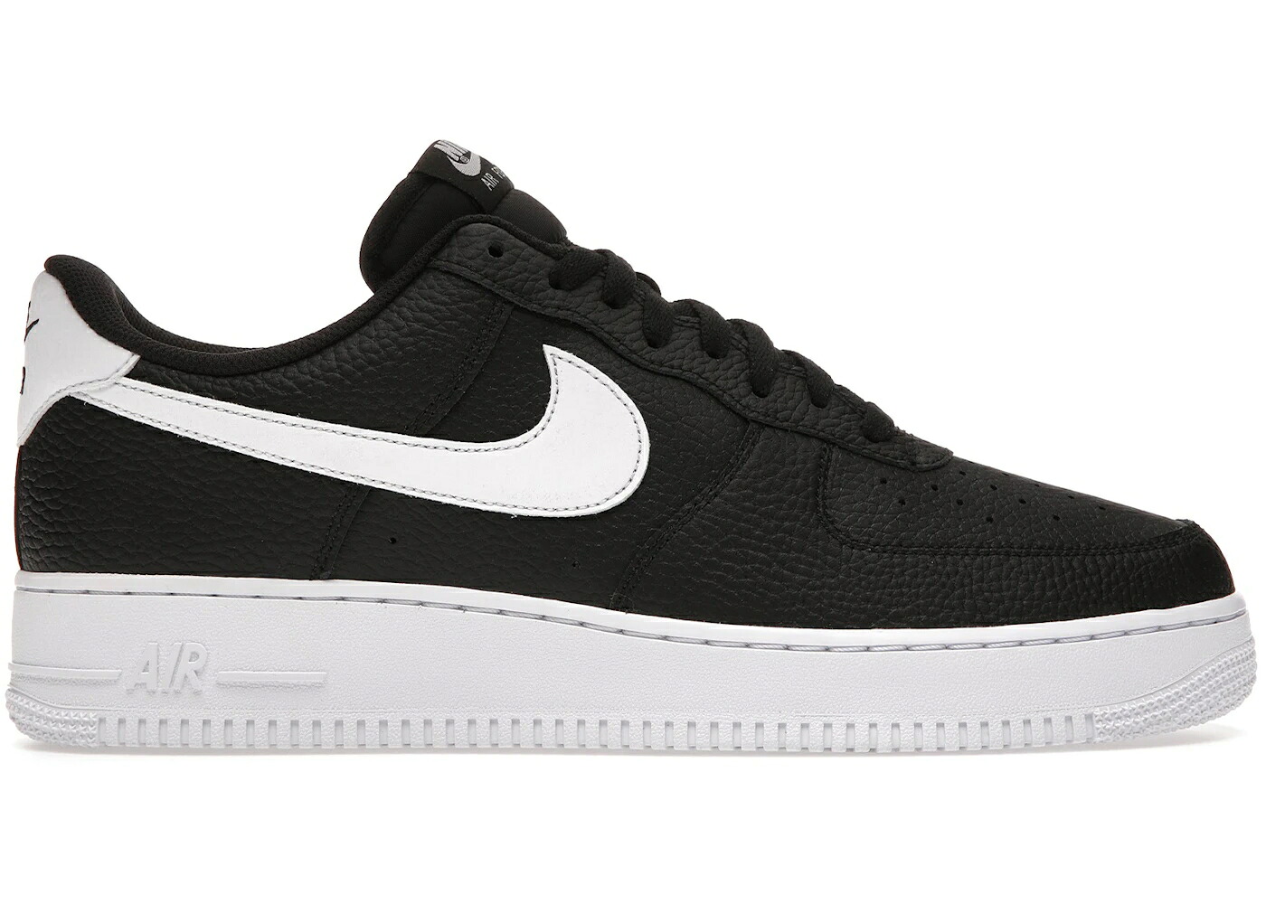 ナイキ 黒色 ブラック 白色 ホワイト レザー エアフォース '07 スニーカー メンズ NIKE AIR FORCE 1 LOW BLACK WHITE PEBBLED LEATHER / BLACK WHITE