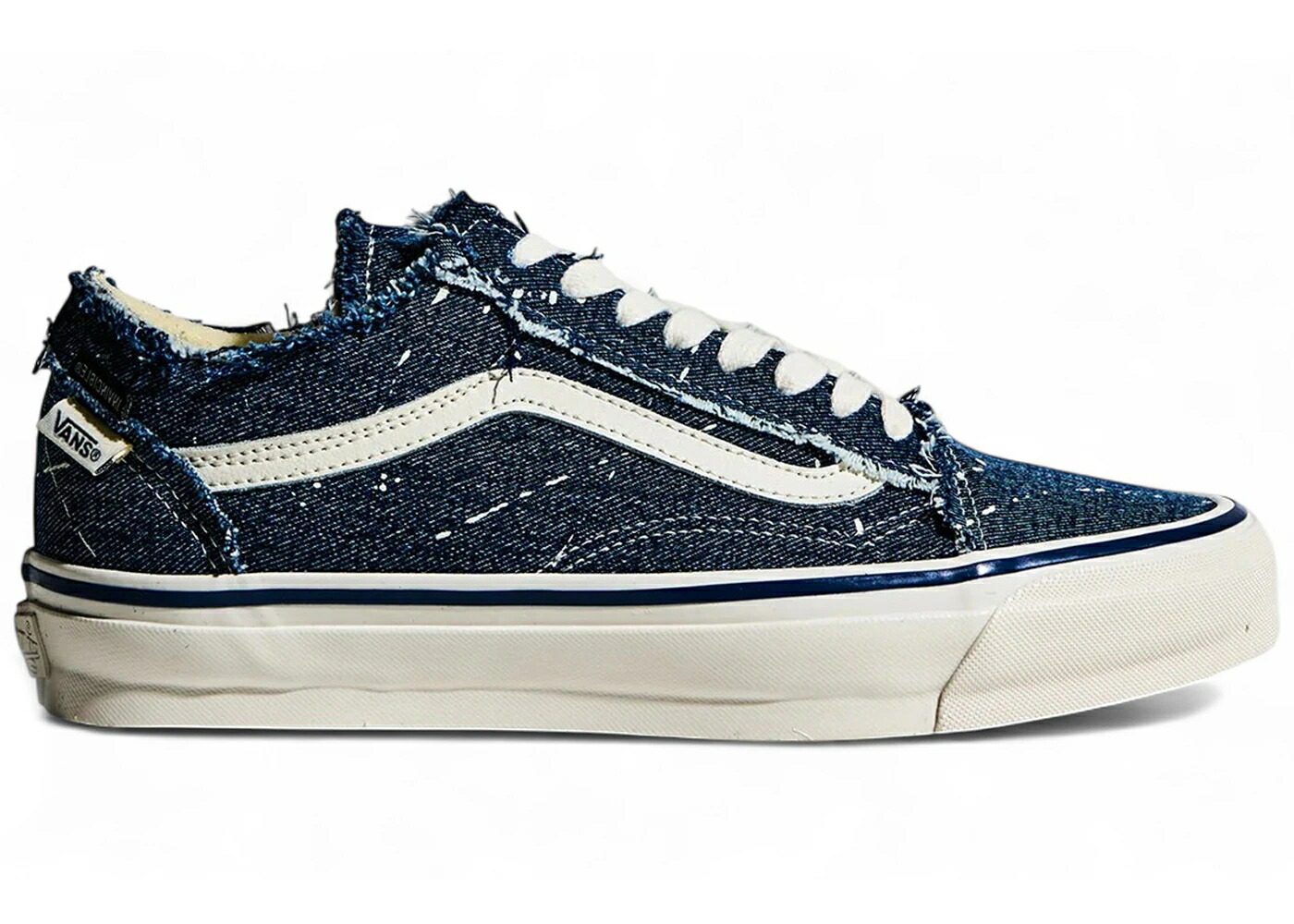 ヴァンズ バンズ ジーンズ 白いこと 白いこと 年寄りの学院 スニーカー メンズ VANS OLD SKOOL LX INVINCIBLE OFF THE RHYME FRAYED DENIM / DENIM WHITE 靴-スニーカー