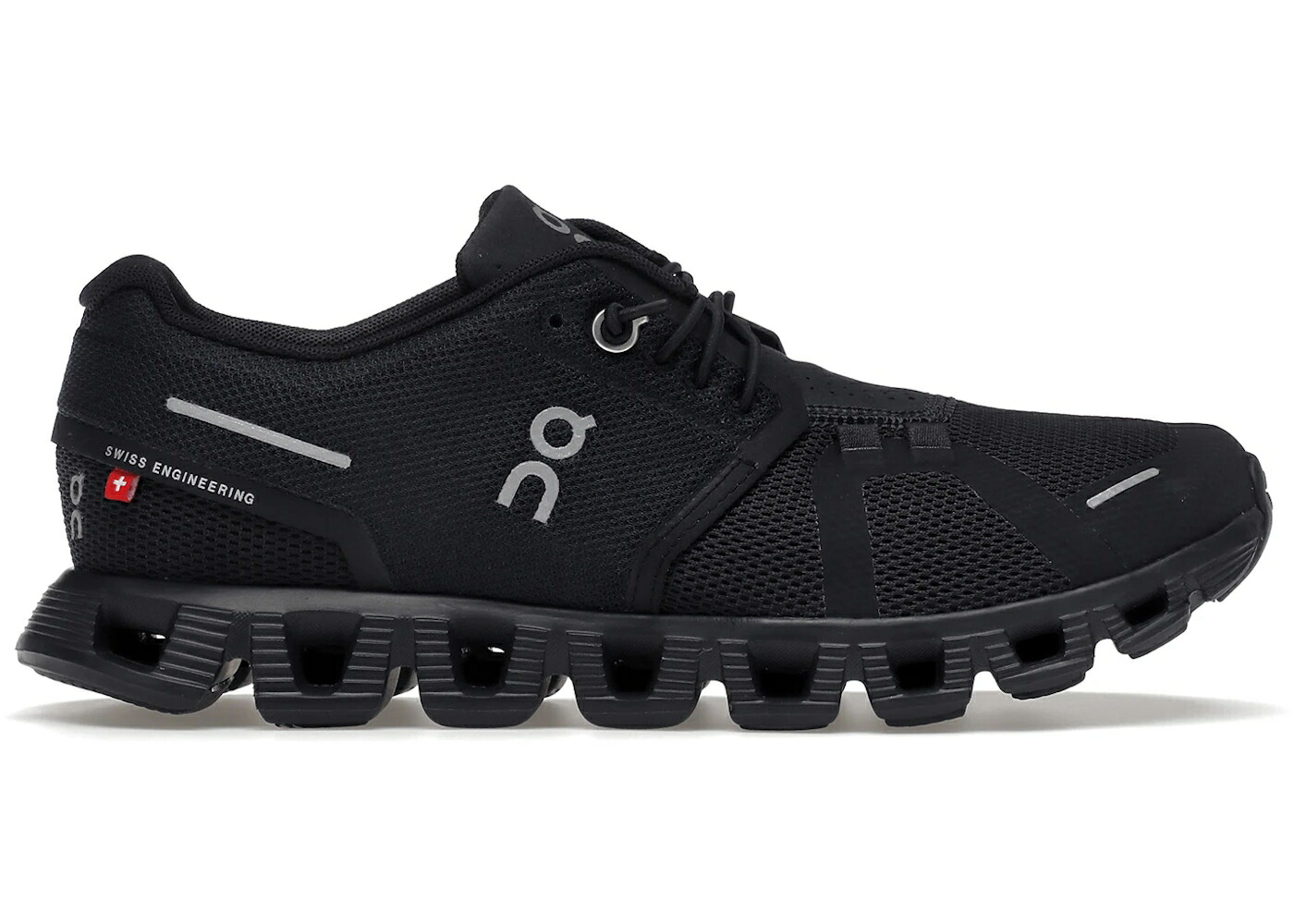 オン 黒色 ブラック WOMEN'S スニーカー レディース ON RUNNING CLOUD 5 ALL BLACK (WOMEN'S) / ALL BLACK
