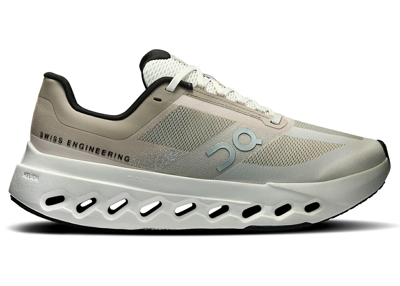 オン 象牙色 WOMEN\u0027S スニーカー レディース ON RUNNING CLOUDSURFER NEXT FOG IVORY (WOMEN\u0027S) / FOG IVORY