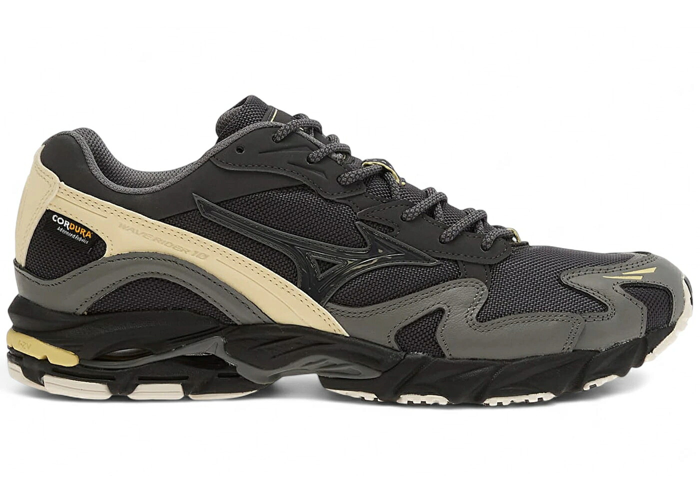 ミズノ ウェーブ ウェイブ 黒色 ブラック 砂色 サンド スニーカー メンズ MIZUNO WAVE RIDER 10 CORDURA BLACK SAND QUIET SHADE BANANA / BLACK SAND QUIET SHADE BANANA｜スニケス 38,415円