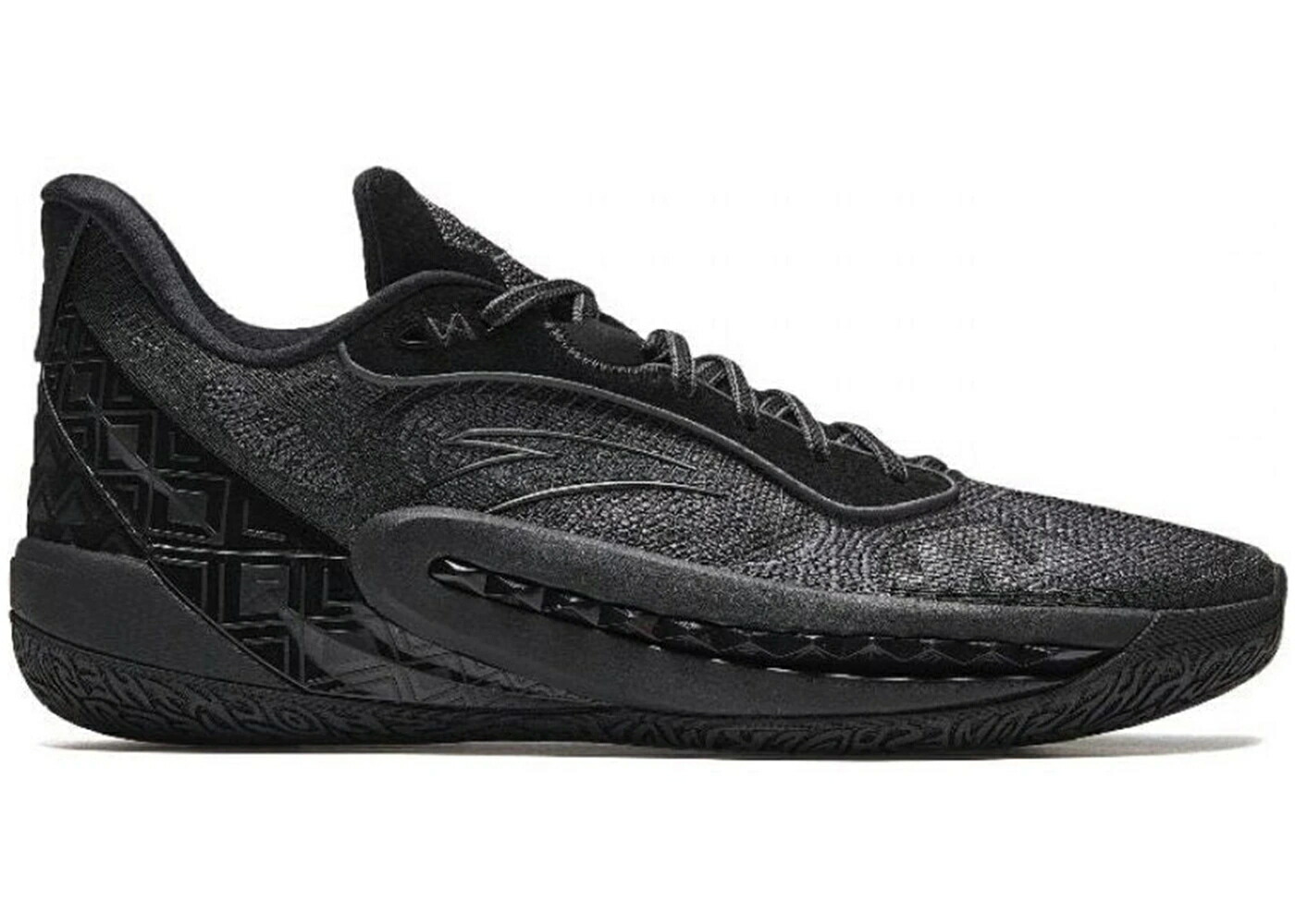 ショック ウェーブ ウェイブ プロ カイリー アービング 黒色 ブラック 灰色 グレー スニーカー メンズ ANTA SHOCK WAVE 6 PRO KYRIE IRVING BLACK KNIGHT / BLACK BLACK GREY