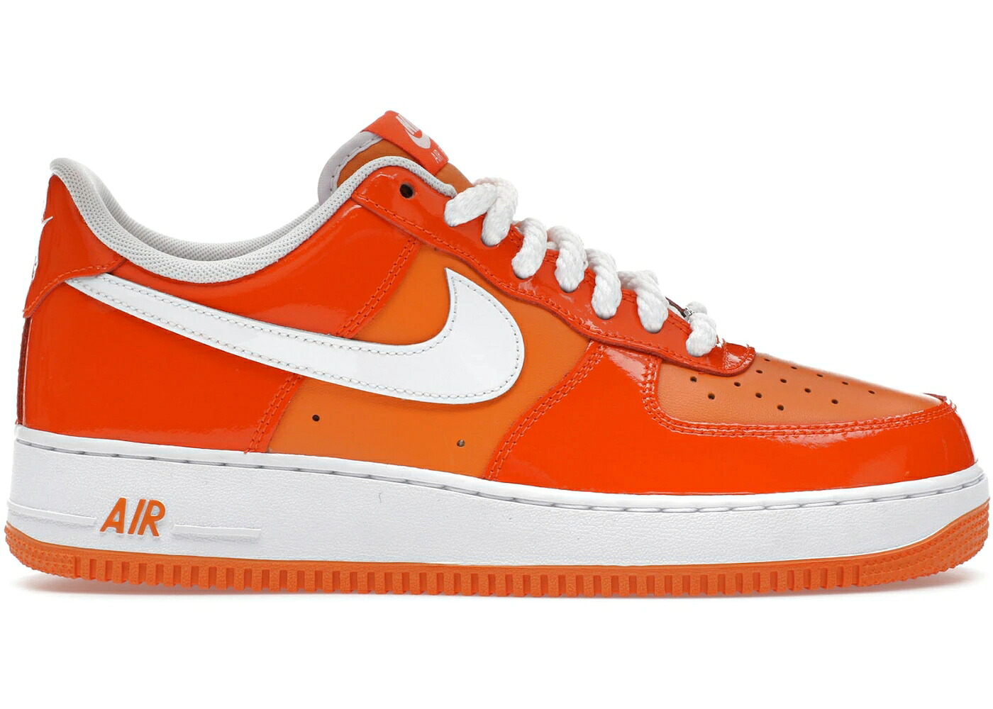ナイキ 橙 オレンジ色 白いこと 白いこと 専売特許 空軍 \u002707 スニーカー メンズ NIKE AIR FORCE 1 LOW ORANGE WHITE PATENT / ORANGE WHITE