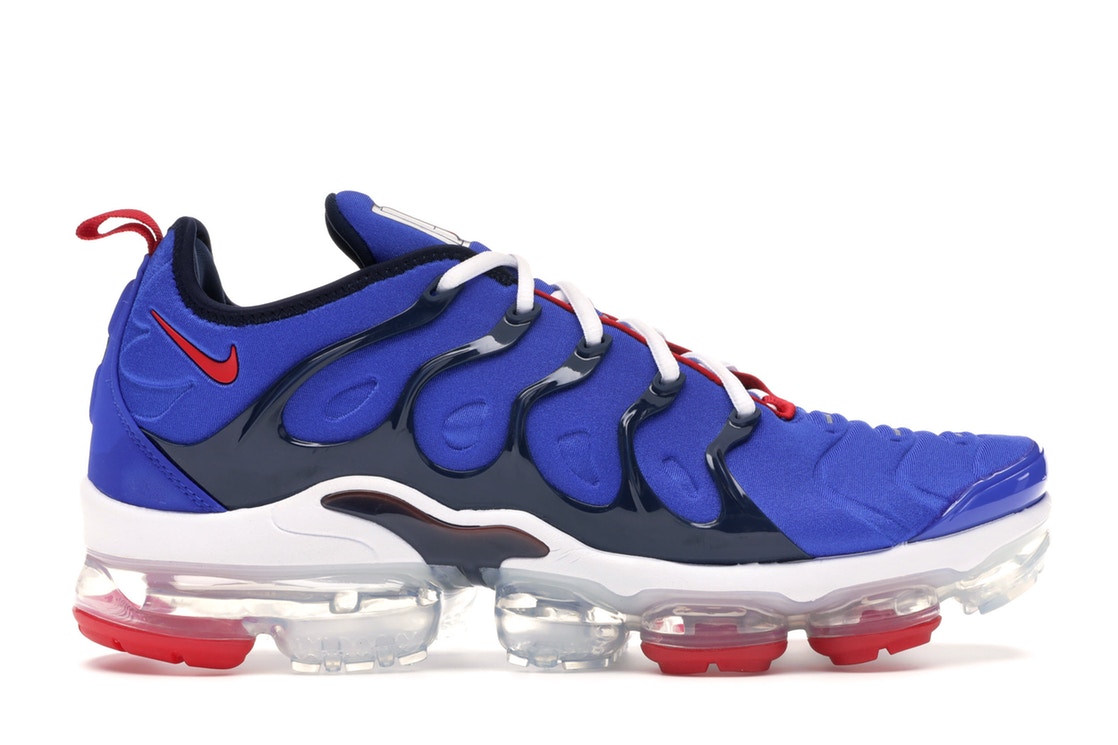red and blue nike vapormax plus