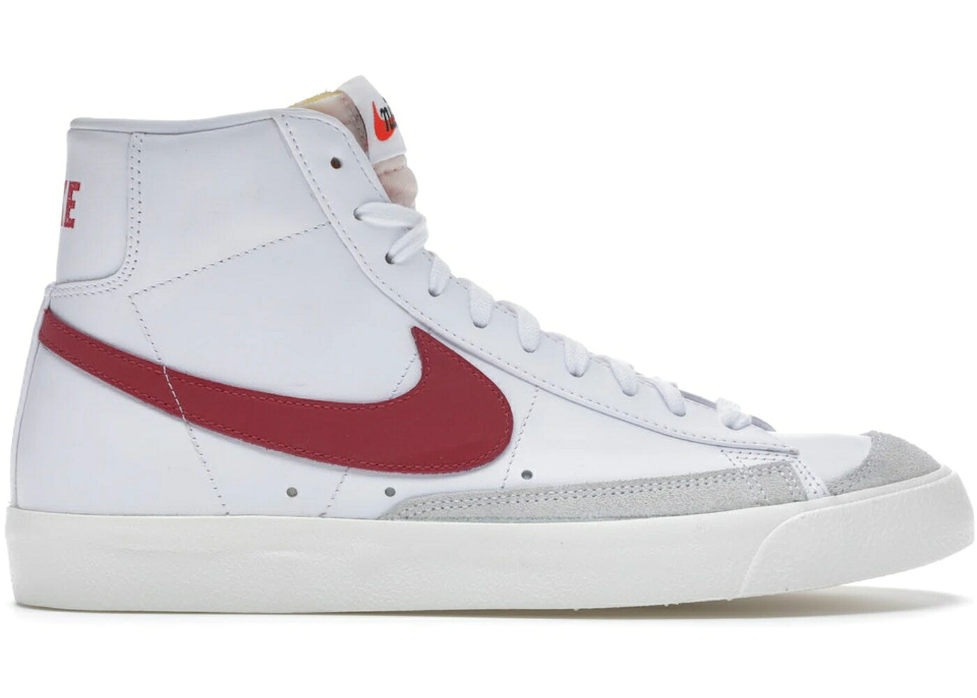 ナイキ ブレイザー ミッド 赤 レッド 白色 ホワイト スニーカー メンズ NIKE BLAZER MID 77 BRICK RED / WHITE SAIL WORN BRICK|スニケス