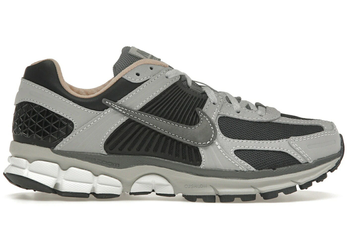 ナイキ ズーム 灰色 グレー スニーカー メンズ NIKE ZOOM VOMERO 5 DARK SMOKE GREY VACHETTA / DARK SMOKE GREY SMOKE GREY LIGHT