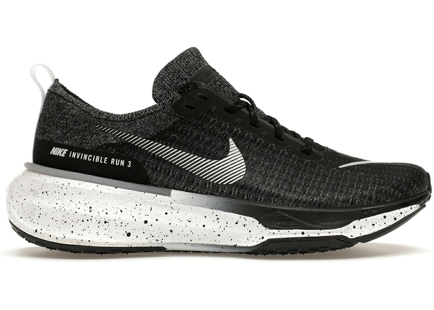 ナイキ ラン 黒色 ブラック 白色 ホワイト スニーカー メンズ NIKE ZOOMX INVINCIBLE RUN 3 OREO / BLACK WHITE 38,415円