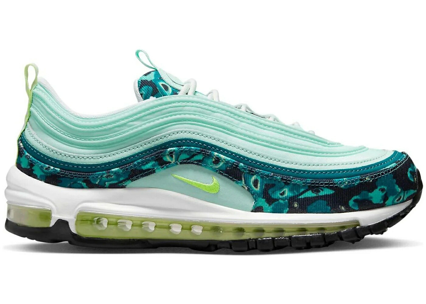 ナイキ マックス 合鴨柄 白いこと 白いこと エア湖マックス WOMEN\u0027S スニーカー レディース NIKE AIR MAX 97 MOTH CAMO (WOMEN\u0027S) / MINT FOAM BARELY VOLT WHITE VOLT
