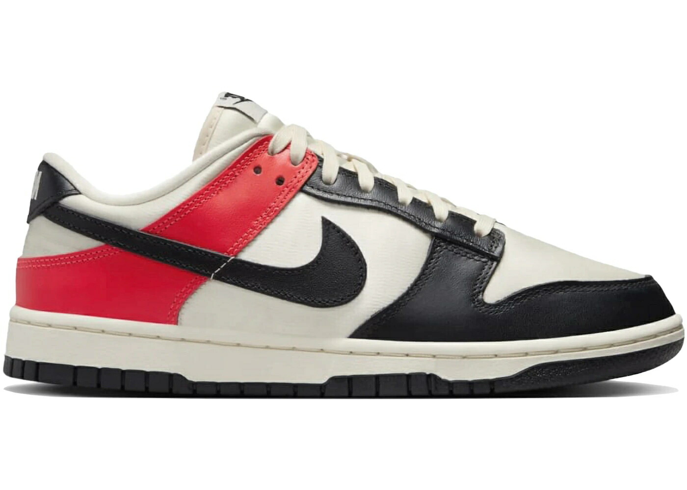 ナイキ ダンク 黒いこと 黒いこと クリムゾン 象牙色 ダンクロー WOMEN\u0027S スニーカー レディース NIKE DUNK LOW BLACK TOE BRIGHT CRIMSON (WOMEN\u0027S) / BRIGHT CRIMSON PALE IVORY BLACK