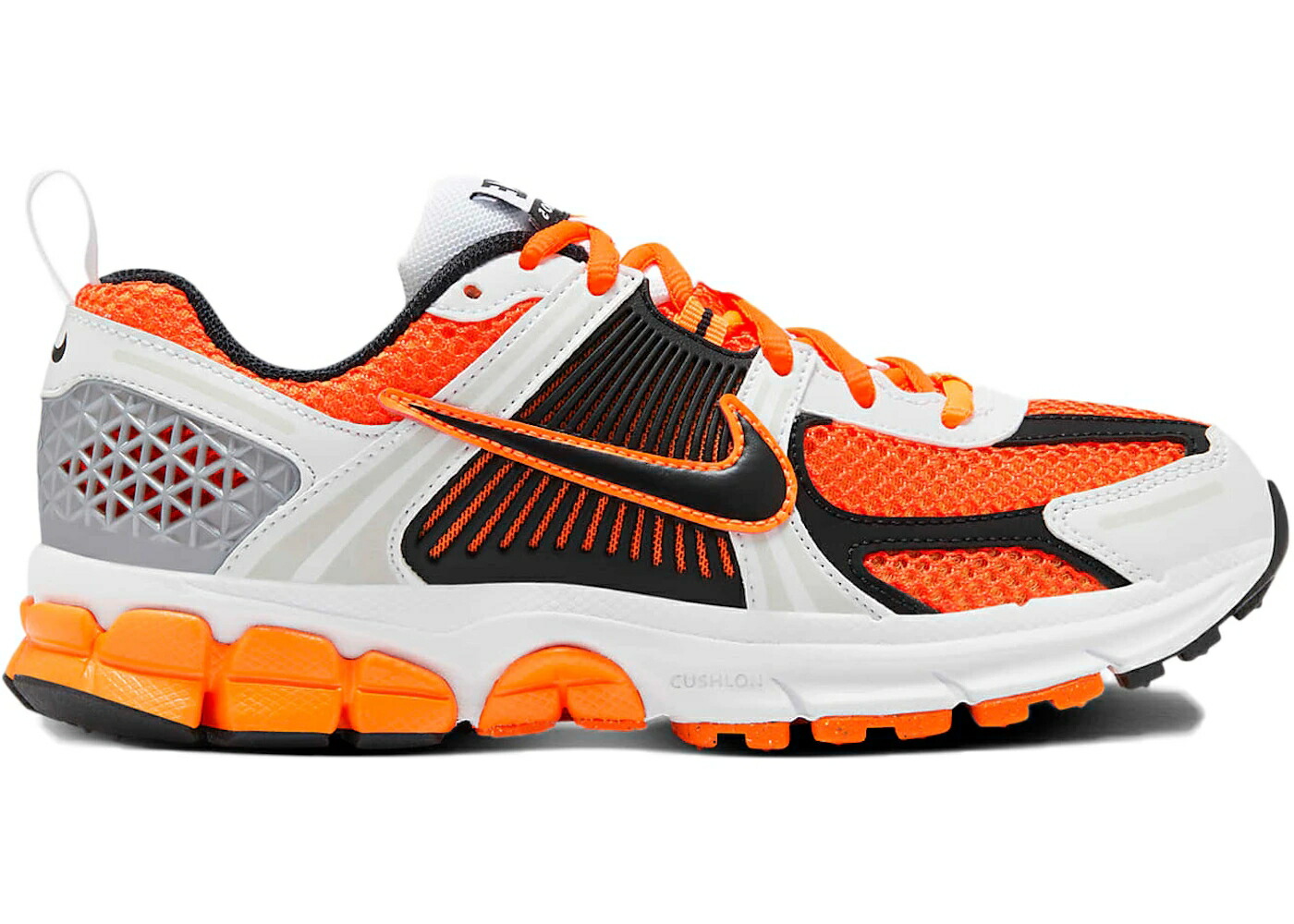 ナイキ 望遠レンズ 橙 オレンジ色 白いこと 白いこと 御坊っちゃん キッズ NIKE ZOOM VOMERO 5 TOTAL ORANGE (GS) / TOTAL ORANGE WHITE METALLIC もの言う花 マタニティ スニーカー