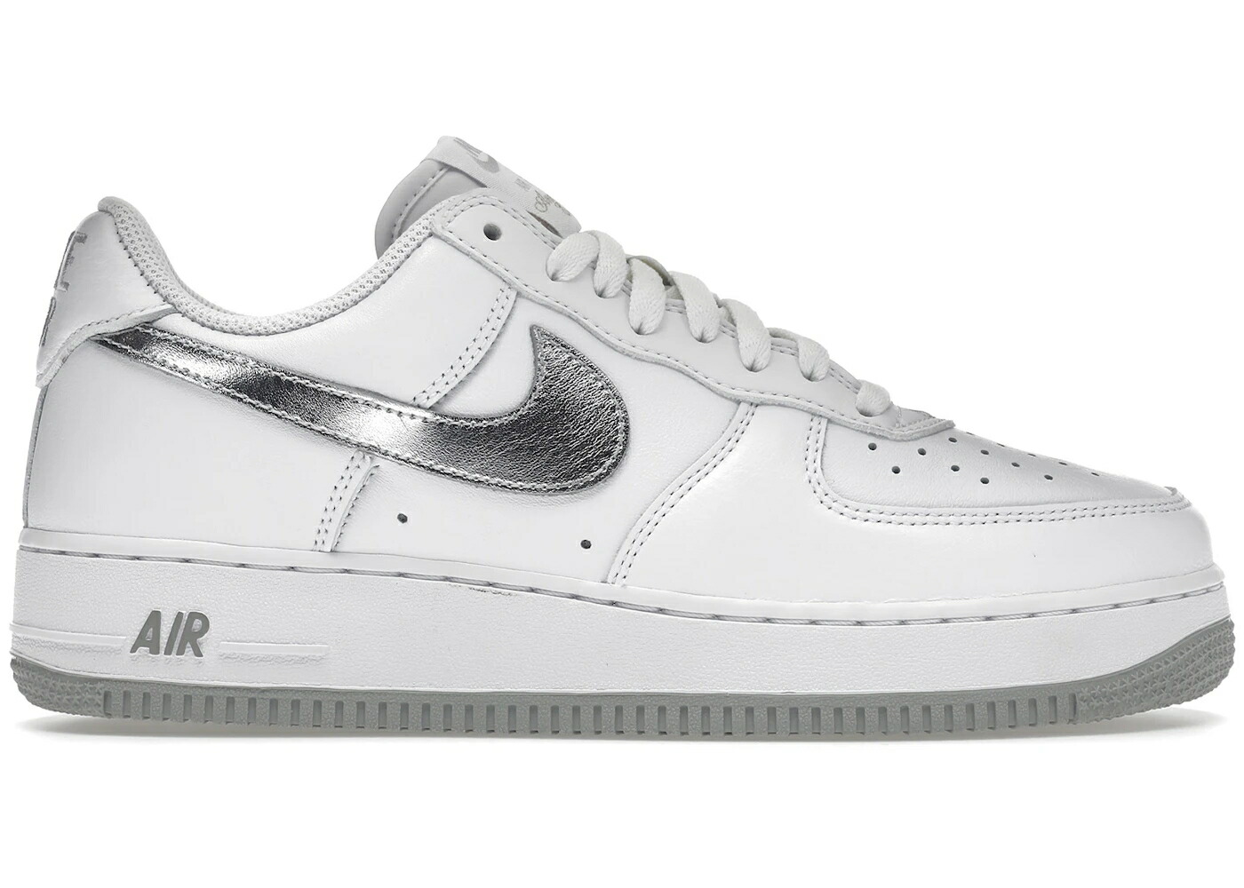 ナイキ 白色 ホワイト 銀色 シルバー エアフォース 07 スニーカー メンズ NIKE AIR FORCE 1 LOW COLOR OF THE MONTH WHITE METALLIC SILVER / WHITE METALLIC SILVER METALLIC