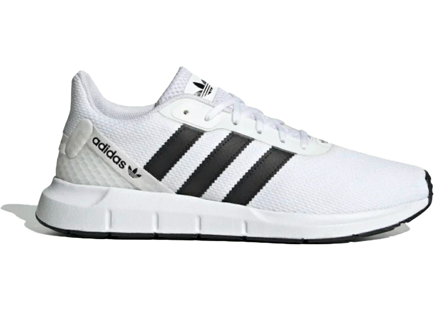 アディダス ラン 白色 ホワイト コア 黒色 ブラック スニーカー メンズ ADIDAS SWIFT RUN RF CLOUD WHITE / CLOUD WHITE CORE BLACK CLOUD