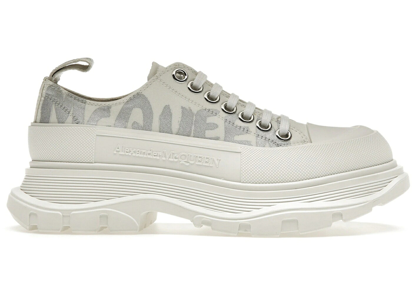 アレキサンダーマックイーン 白色 ホワイト 銀色 シルバー WOMEN'S スニーカー レディース ALEXANDER MCQUEEN ALEXANDER MCQUEEN TREAD SLICK LOW LACE UP GRAFFITI WHITE SILVER (WOMEN'S) / WHITE SILVER|スニケス