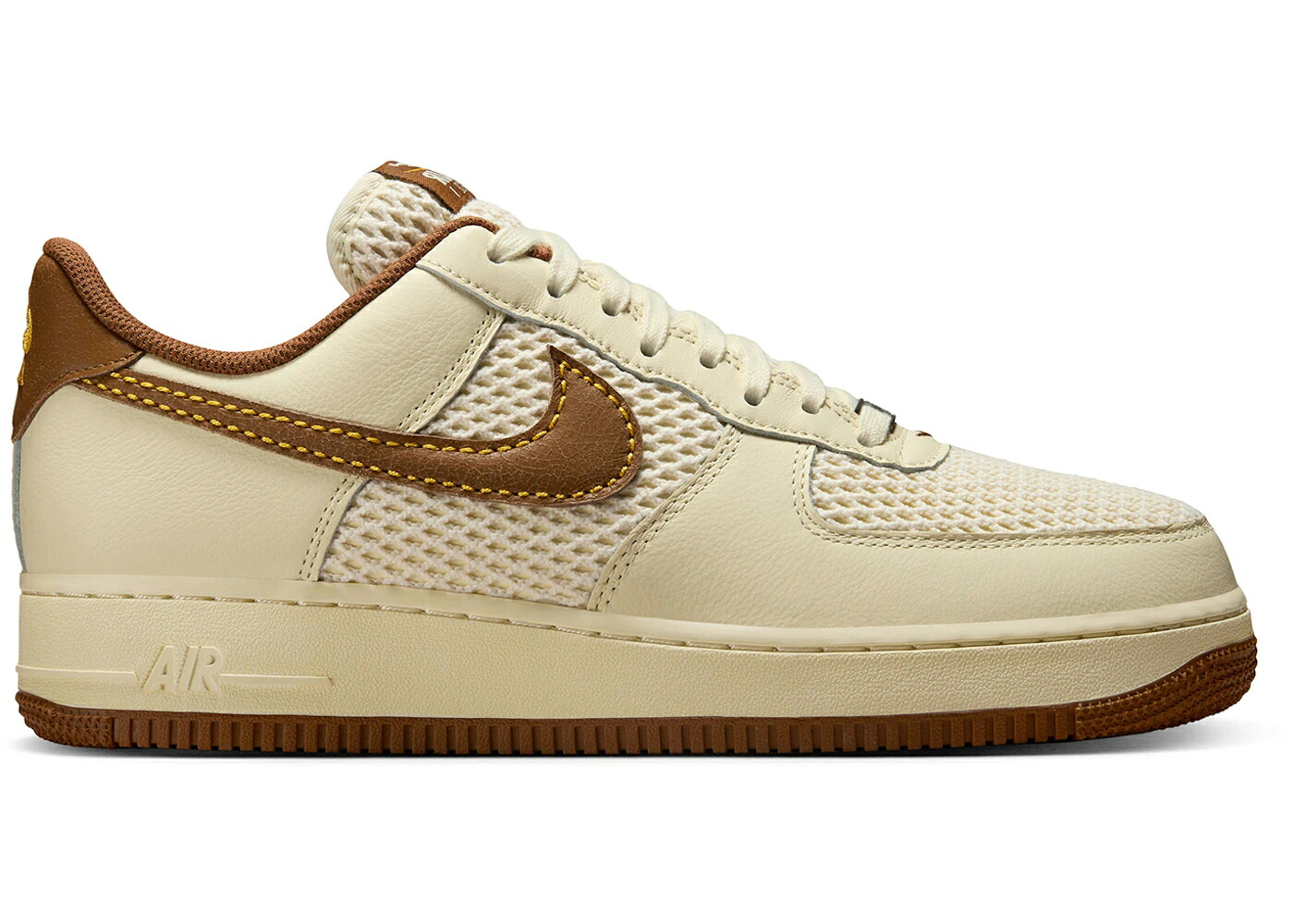 ナイキ ゴールド エアフォース '07 スニーカー メンズ NIKE AIR FORCE 1 LOW LV8 COCONUT MILK CANYON GOLD LIGHT BRITISH TAN / COCONUT MILK CANYON GOLD LIGHT|スニケス
