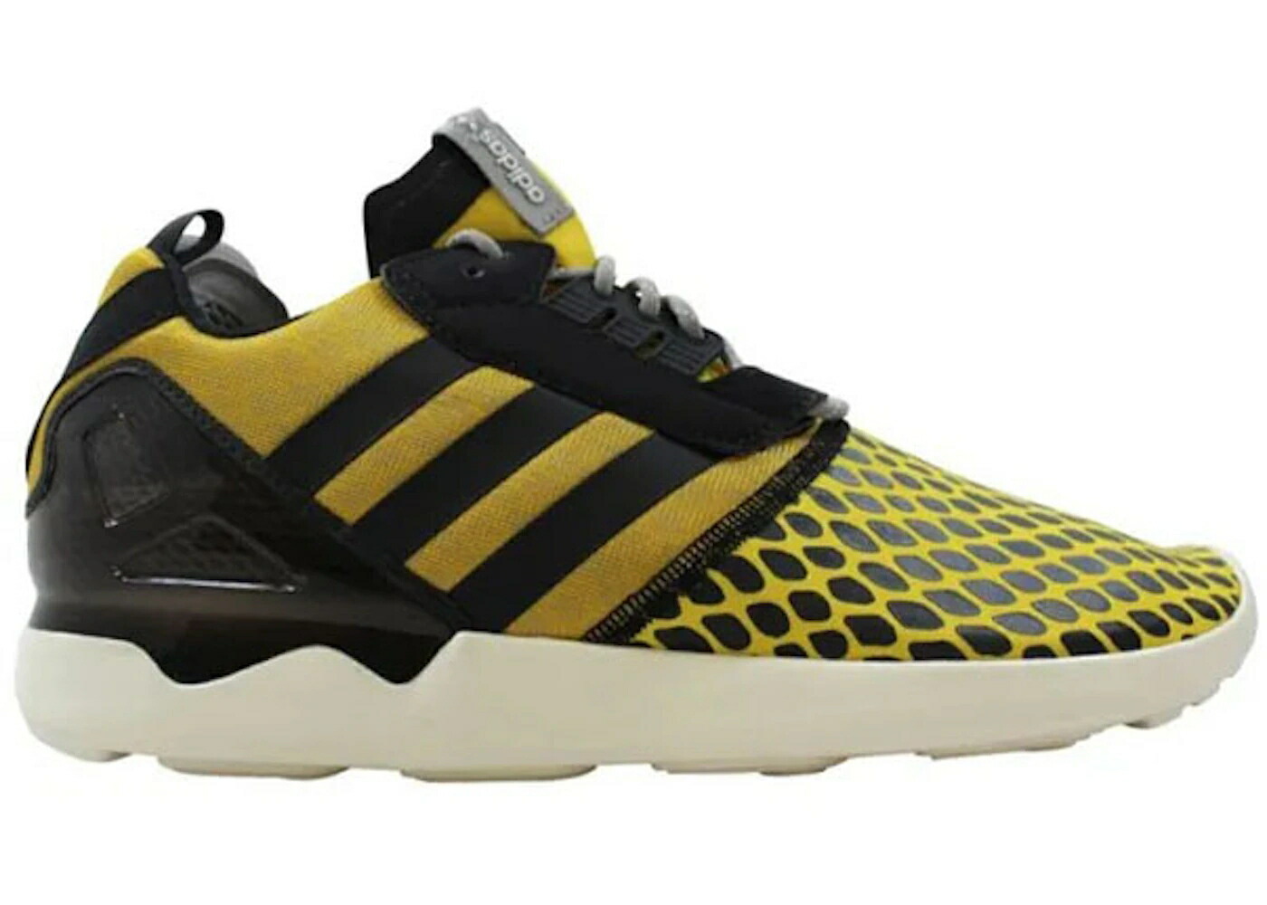 アディダス ブースト 黄色 イエロー コア 黒色 ブラック ソリッド スニーカー メンズ ADIDAS ZX 8000 BOOST CORN YELLOW / CORN YELLOW CORE BLACK SOLID