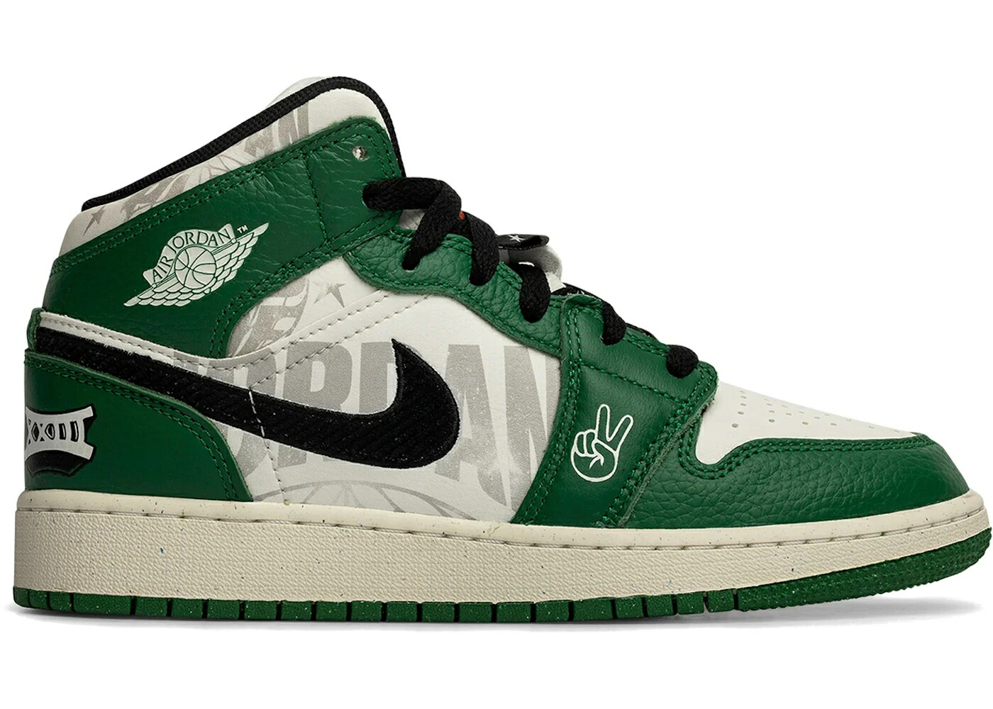ナイキ ジョーダン ミッド 緑 グリーン 白色 ホワイト 黒色 ブラック ジュニア キッズ JORDAN 1 MID SE OVERBRANDED (GS) / PINE GREEN WHITE BLACK ベビー マタニティ スニーカー