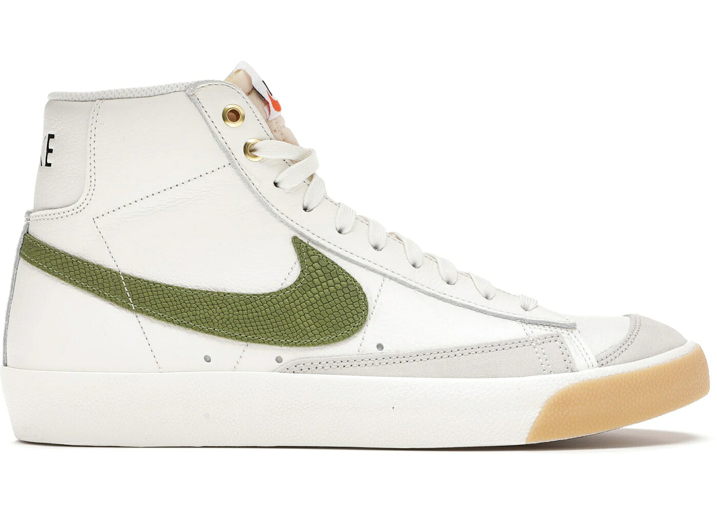 ナイキ ブレイザー ミッド ビンテージ ヴィンテージ 緑 グリーン 白色 ホワイト スニーカー メンズ NIKE BLAZER MID 77 VINTAGE ASPARAGUS SNAKESKIN / SAIL GREEN WHITE GUM｜スニケス 37,180円
