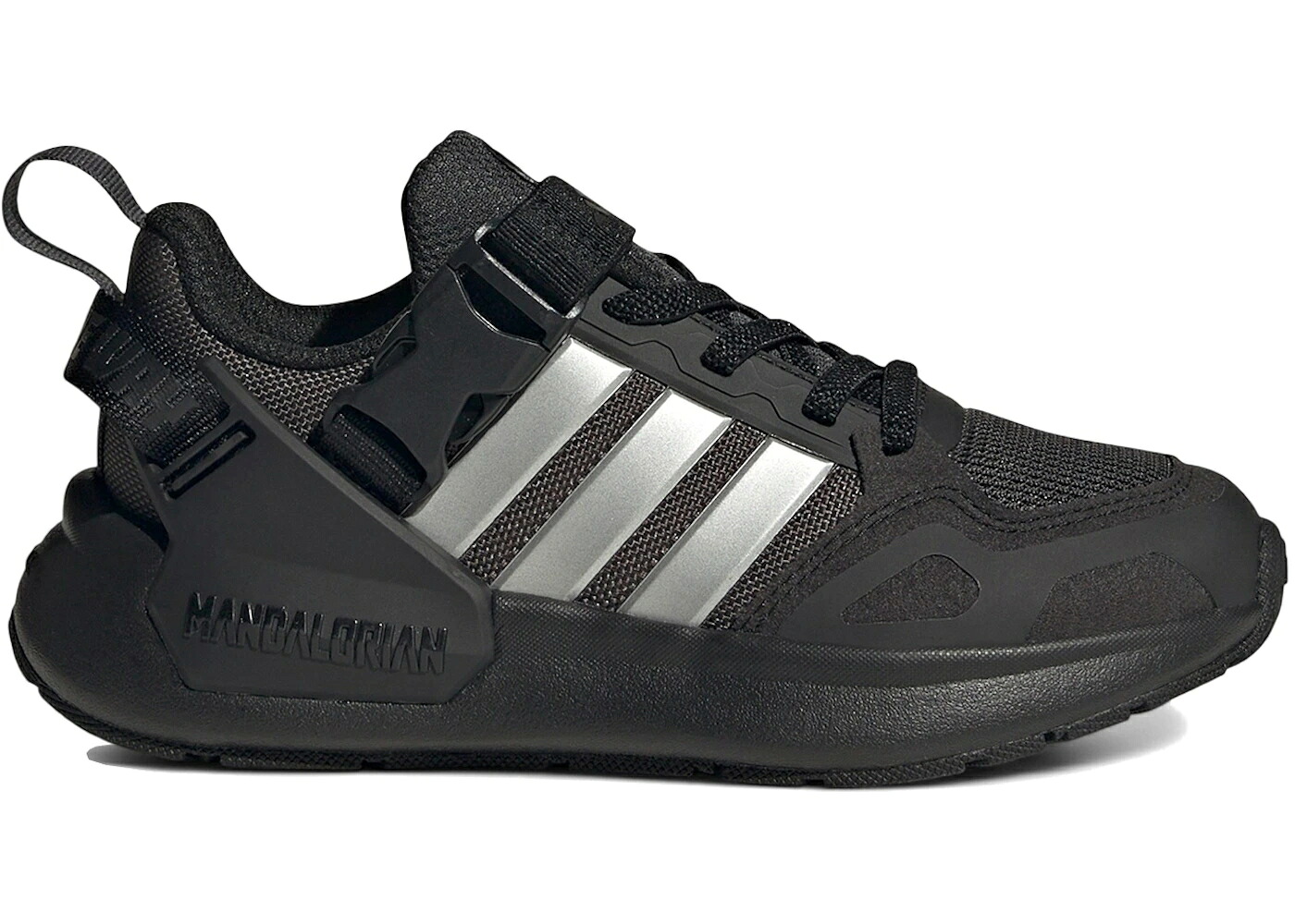 アディダス カーボン 銀色 シルバー コア 黒色 ブラック スターウォーズ ジュニア キッズ ADIDAS THE MANDALORIAN RUNNER STAR WARS CARBON SILVER METALLIC CORE BLACK (GS) / CARBON SILVER METALLIC CORE ベビー マタ|スニケス