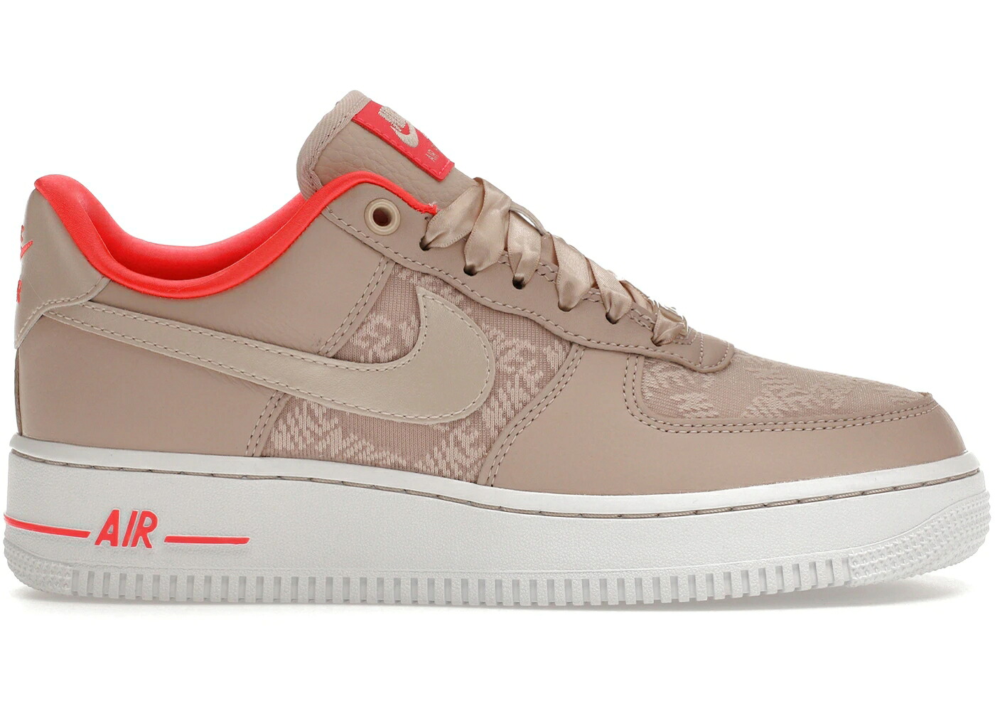 ナイキ レーザ クリムゾン 白いこと 白いこと 空軍 \u002707 WOMEN\u0027S スニーカー レディース NIKE AIR FORCE 1 LOW FOSSIL STONE (WOMEN\u0027S) / FOSSIL STONE LASER CRIMSON WHITE