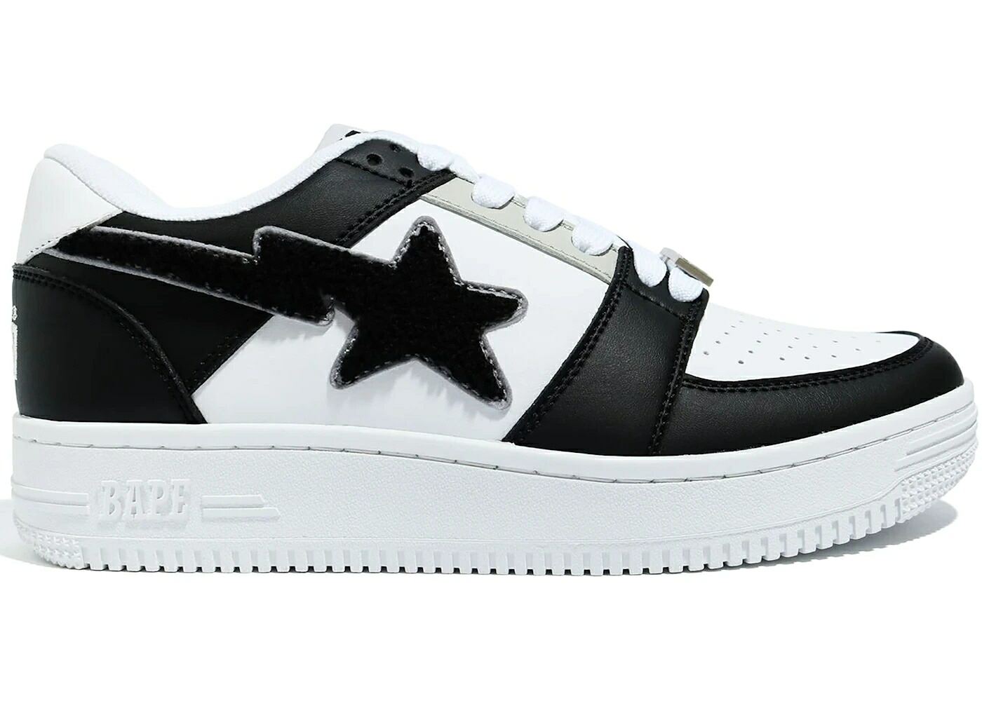 ベイプ 黒色 ブラック 白色 ホワイト スニーカー メンズ BAPE A BATHING APE STA LOW PATCHED BLACK / BLACK WHITE｜スニケス