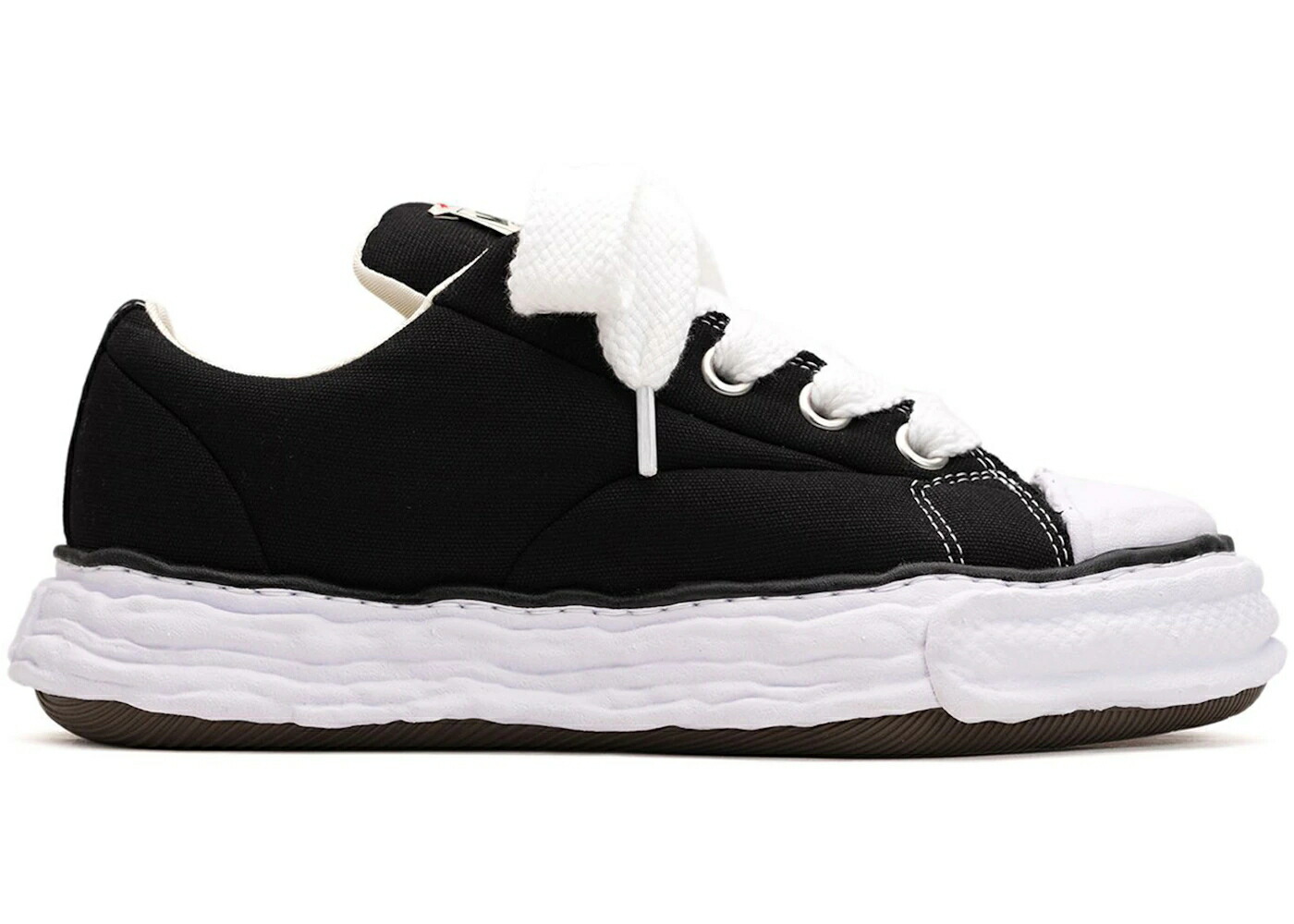 メゾン ミハラヤスヒロ パッド 黒色 ブラック 白色 ホワイト スニーカー メンズ MAISON MIHARA YASUHIRO MAISON MIHARA YASUHIRO PETERSON 23 OG SOLE PADDED CANVAS LOW BLACK WHITE / BLACK WHITE