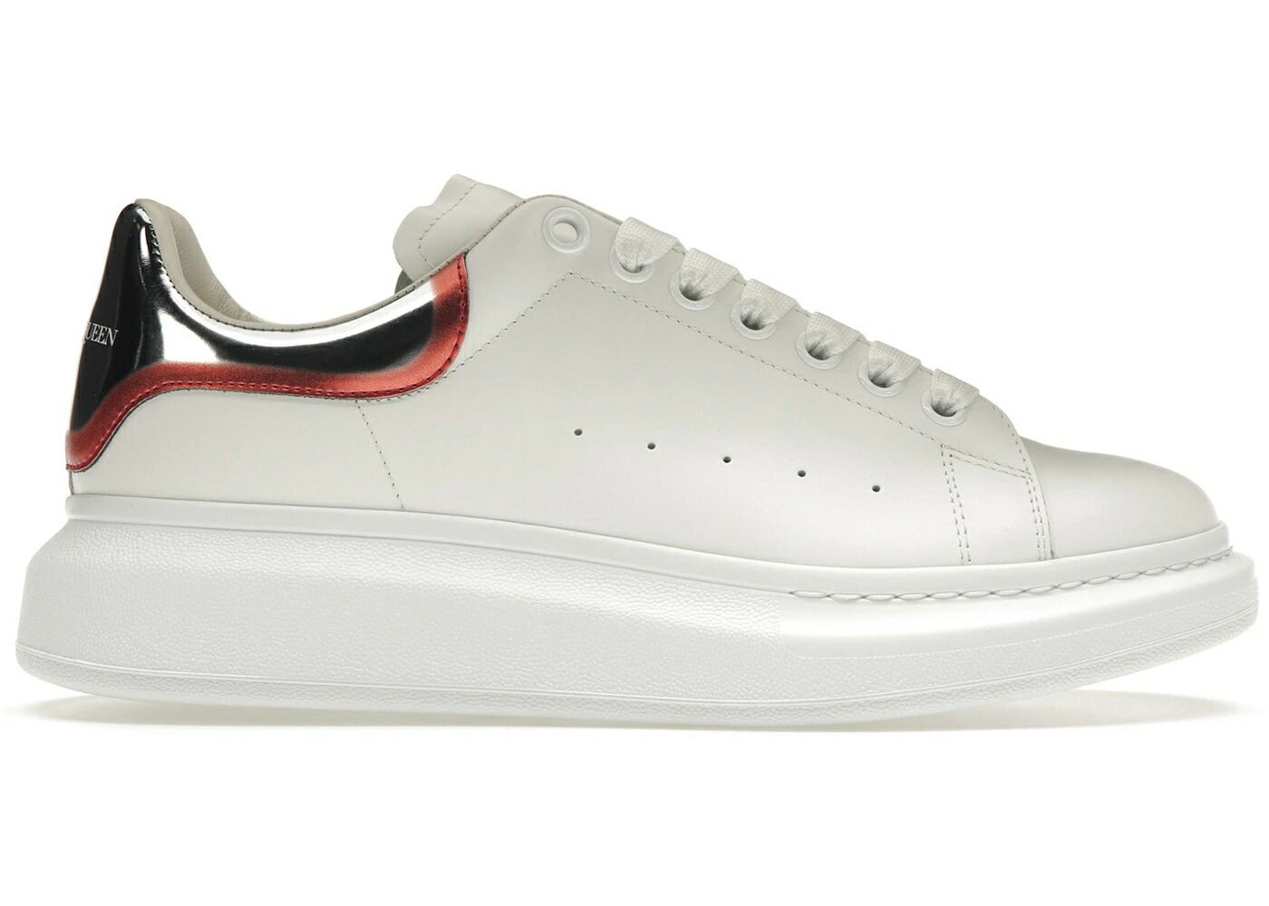 アレキサンダーマックイーン 白色 ホワイト 銀色 シルバー 赤 レッド スニーカー メンズ ALEXANDER MCQUEEN ALEXANDER MCQUEEN OVERSIZED WHITE SILVER RED METALLIC / WHITE SILVER RED