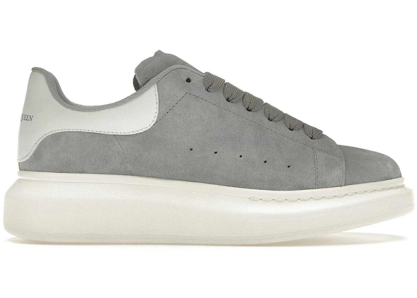 アレキサンダーマックイーン 灰色 グレー スエード スウェード 白色 ホワイト WOMEN'S スニーカー レディース ALEXANDER MCQUEEN ALEXANDER MCQUEEN OVERSIZED DOVE GREY SUEDE (WOMEN'S) / DOVE GREY WHITE|スニケス