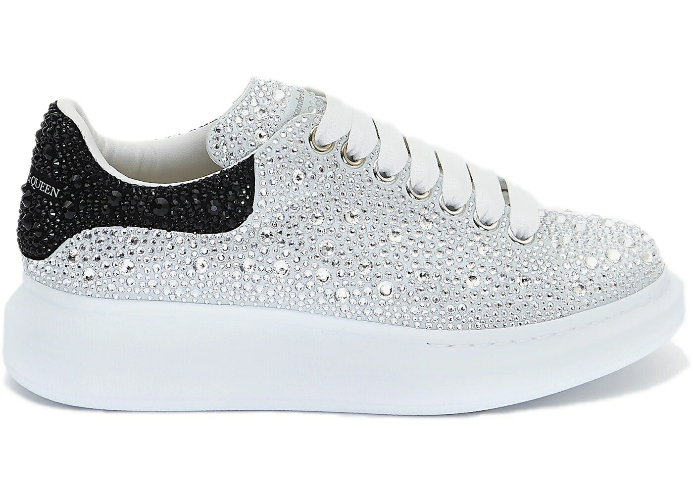 アレキサンダーマックイーン 白色 ホワイト WOMEN スニーカー レディース ALEXANDER MCQUEEN ALEXANDER MCQUEEN OVERSIZED CRYSTAL EMBELLISHED WHITE (WOMEN) / WHITE CRYSTAL