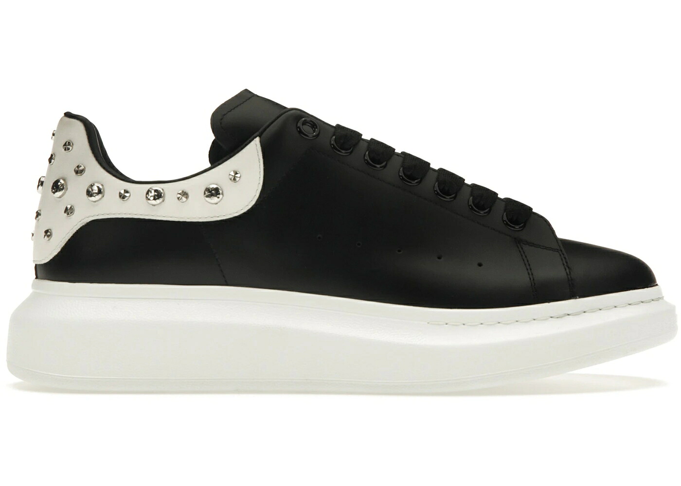 アレキサンダーマックイーン 黒色 ブラック 白色 ホワイト 銀色 シルバー スニーカー メンズ ALEXANDER MCQUEEN ALEXANDER MCQUEEN OVERSIZED BLACK STUDD / BLACK WHITE SILVER|スニケス