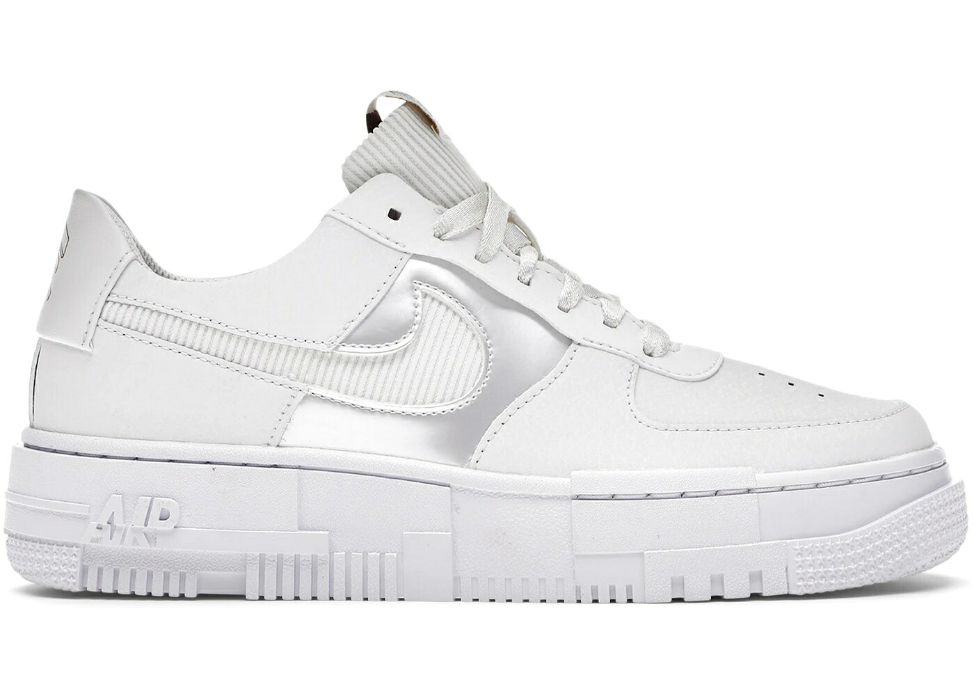 ナイキ 白色 ホワイト エアフォース WOMEN'S スニーカー レディース NIKE AIR FORCE 1 LOW PIXEL SUMMIT WHITE (WOMEN'S) / SUMMIT WHITE SUMMIT WHITE|スニケス