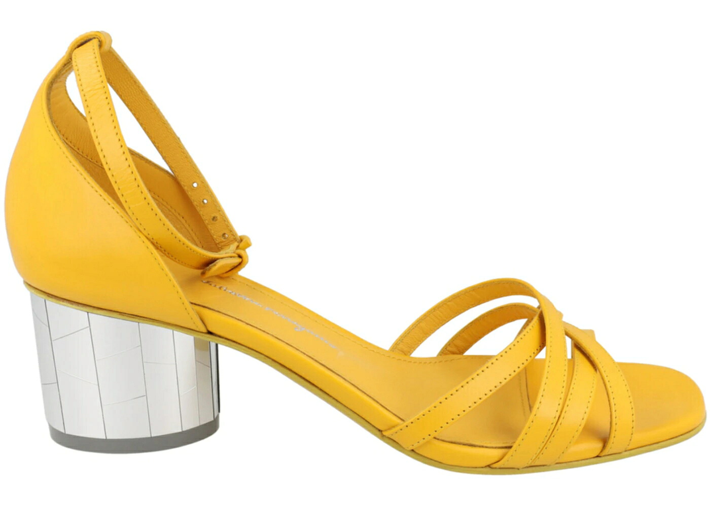 サンダル 黄味がかった 黄色 WOMEN\u0027S スニーカー レディース FERRAGAMO FLOR 55 SANDALS LIGHT YELLOW (WOMEN\u0027S) / LIGHT YELLOW
