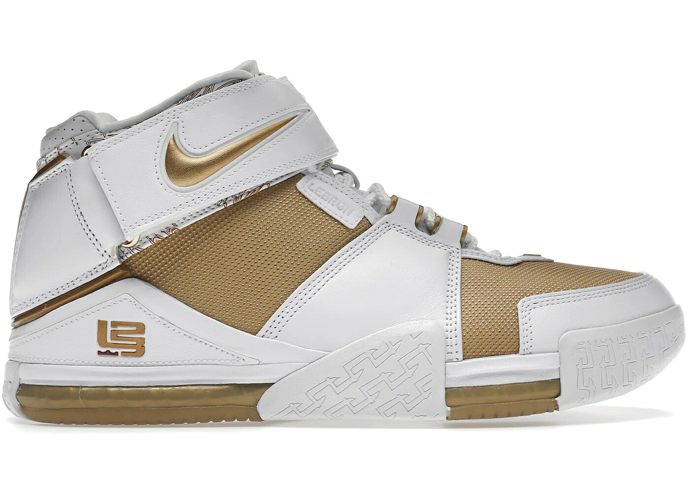 ナイキ レブロン 望遠レンズ 白いこと 白いこと ゴールド スニーカー メンズ NIKE LEBRON ZOOM 2 MACCABI (2022) / WHITE METALLIC GOLD VARSITY