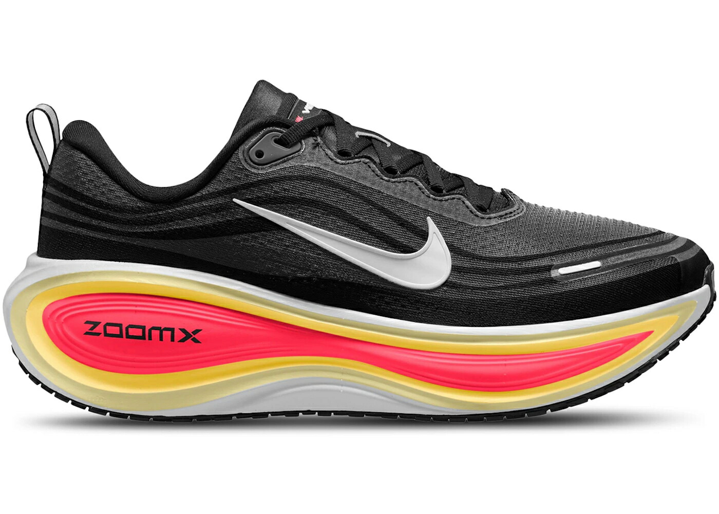 ナイキ 黒色 ブラック クリムゾン 白色 ホワイト スニーカー メンズ NIKE VOMERO PLUS BLACK BRIGHT CRIMSON WHITE / BLACK BRIGHT CRIMSON SAIL WHITE