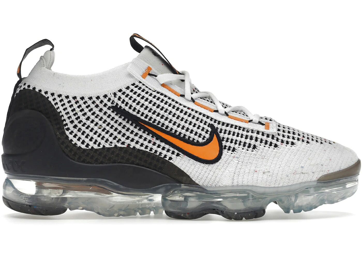 ナイキ 白色 ホワイト 黒色 ブラック エアヴェイパーマックス スニーカー メンズ NIKE AIR VAPORMAX 2021 FK WHITE BLACK KUMQUAT / WHITE BLACK ANTHRACITE KUMQUAT｜スニケス