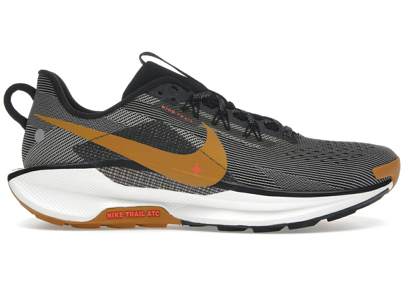 ナイキ リアクト ペガサス 黒色 ブラック カレッジ 灰色 グレー スニーカー メンズ NIKE REACT PEGASUS TRAIL 5 BLACK FIR COLLEGE GREY DESERT OCHRE / BLACK FIR COLLEGE GREY DESERT